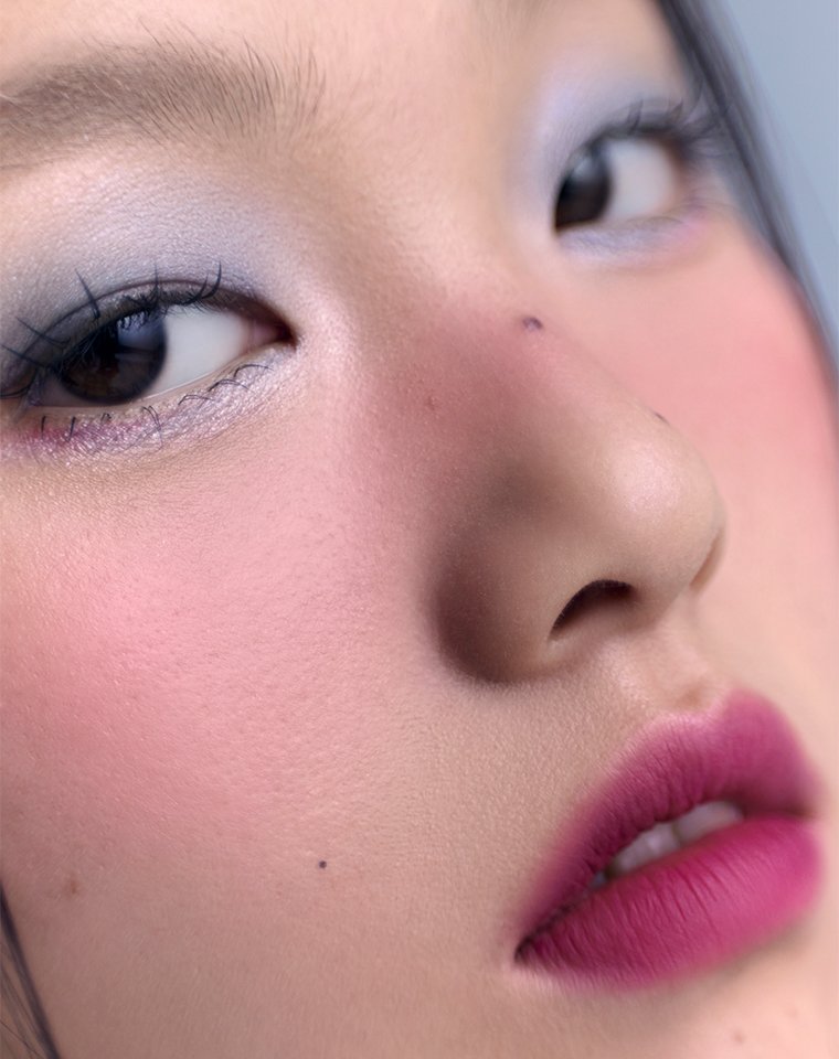 Bouncy Blur Balm fig soda model