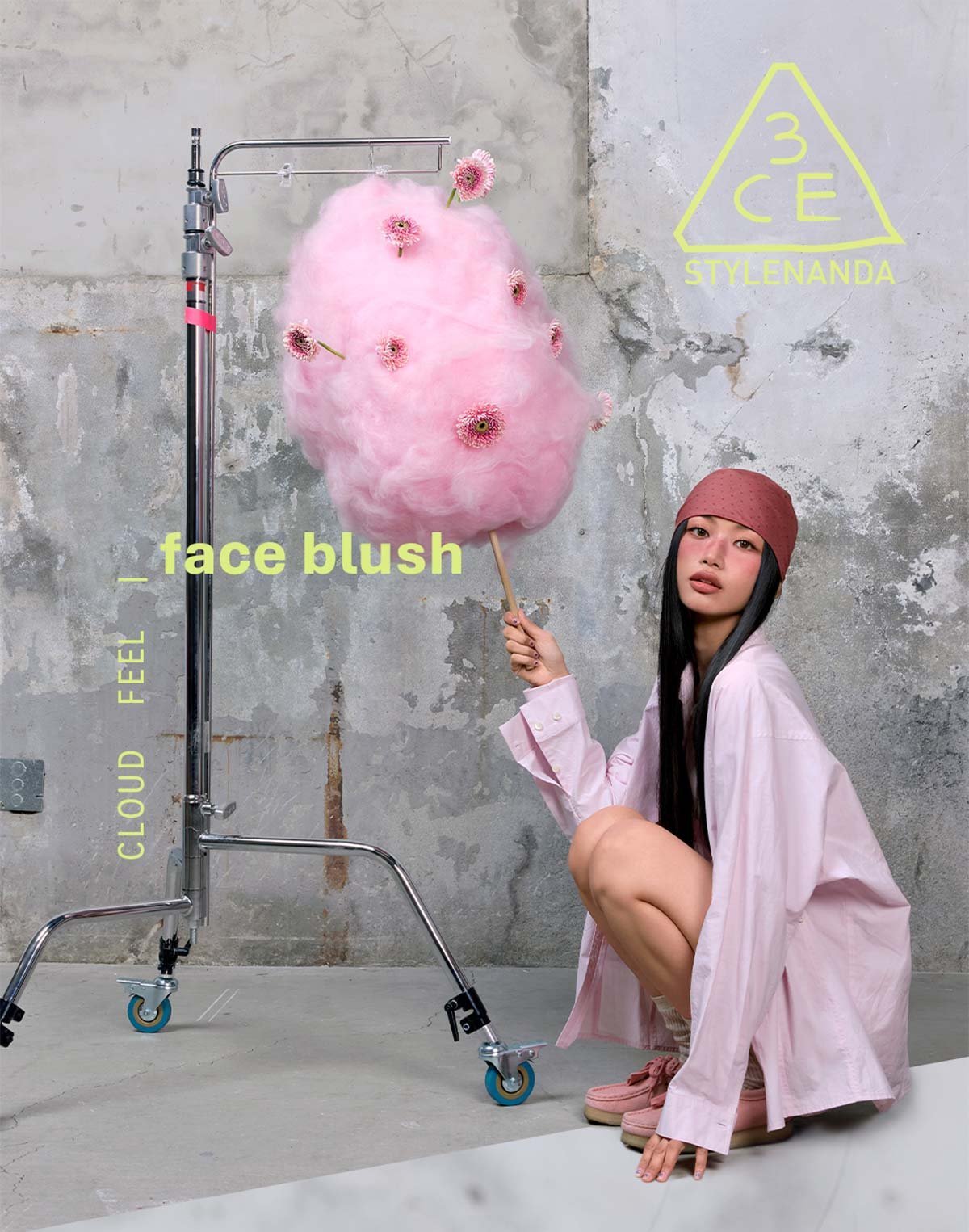 Key model visual of 3CE Face Blush 01