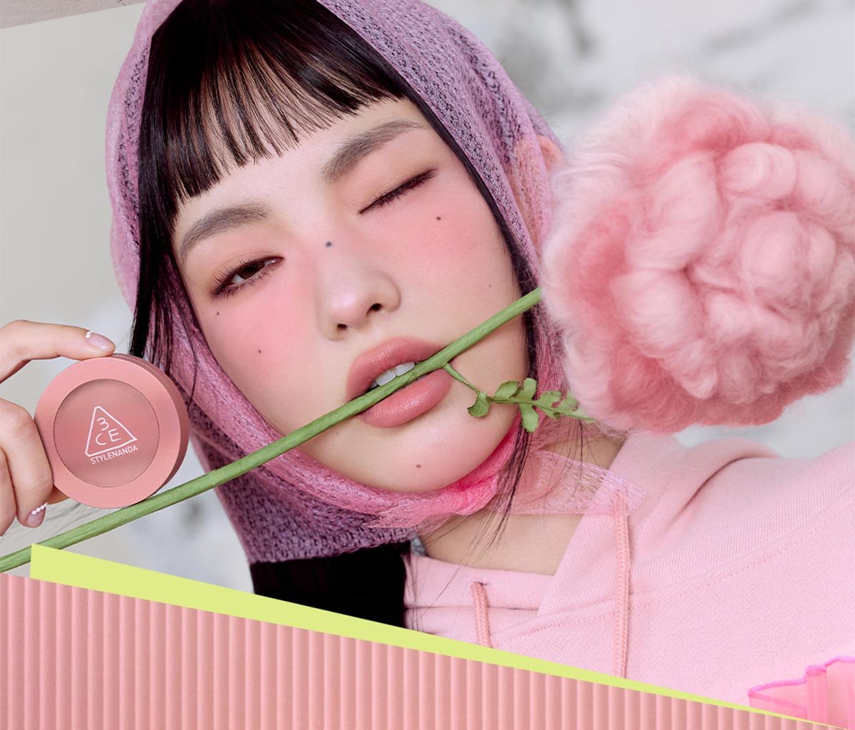 Key model visual of 3CE Face Blush 02