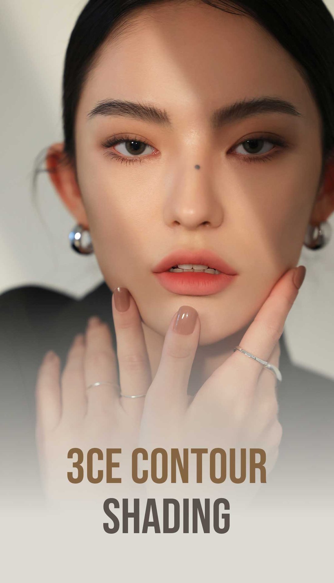 Key model visual of 3CE CONTOUR SHADING