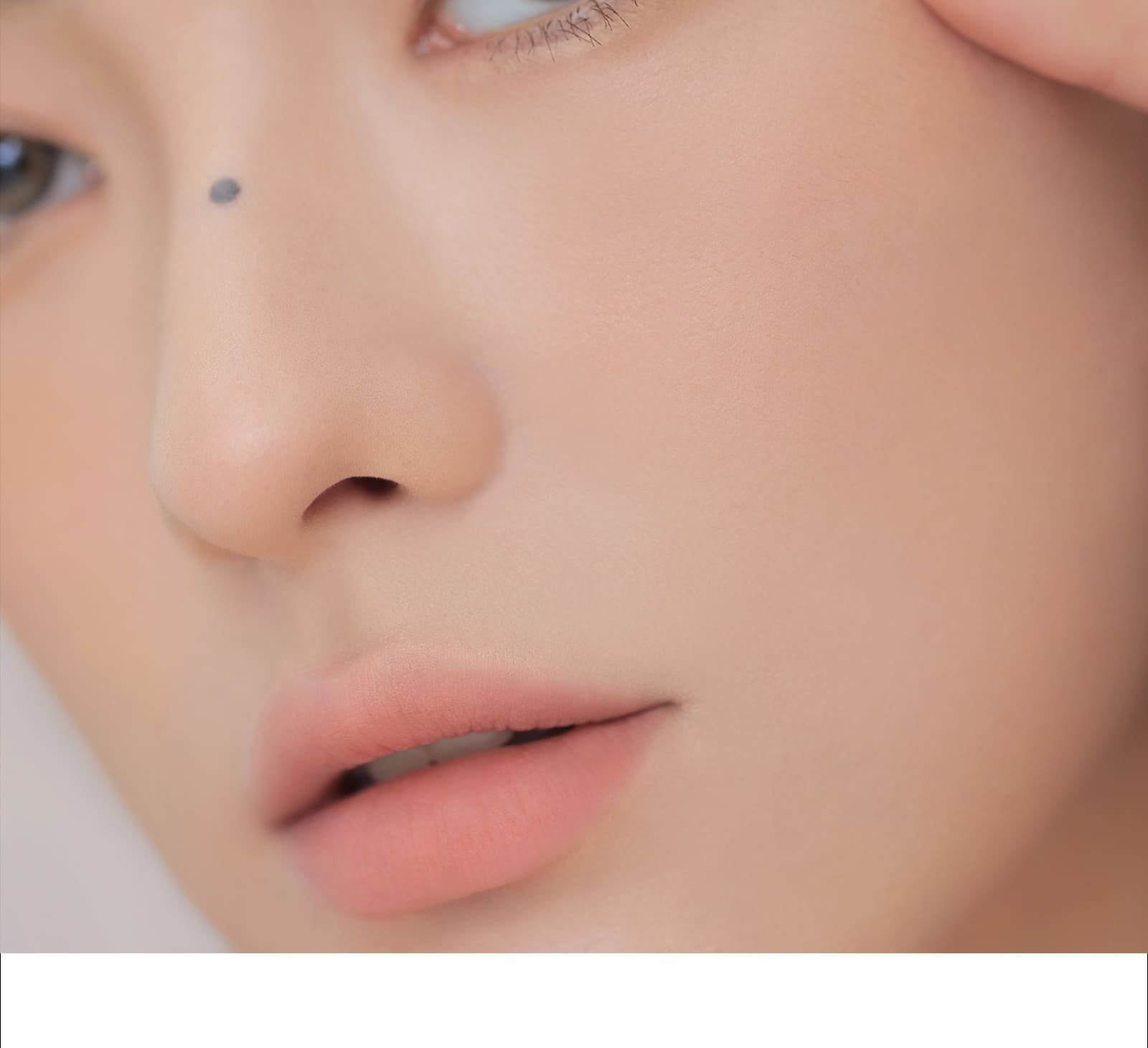 Key model visual of 3CE Soft Mute Pencil Liner