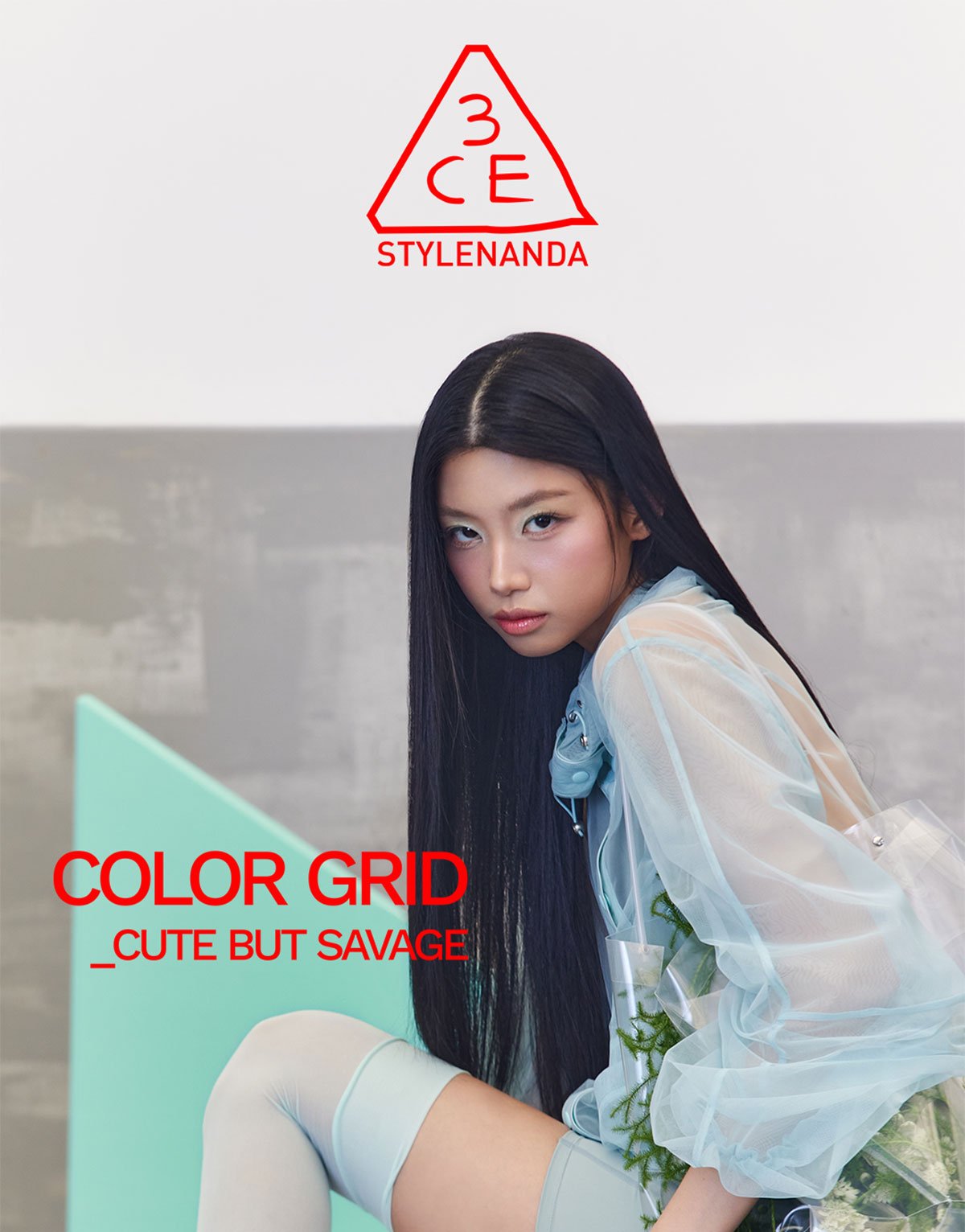 Key model visual of 3CE color grid eyeshadow