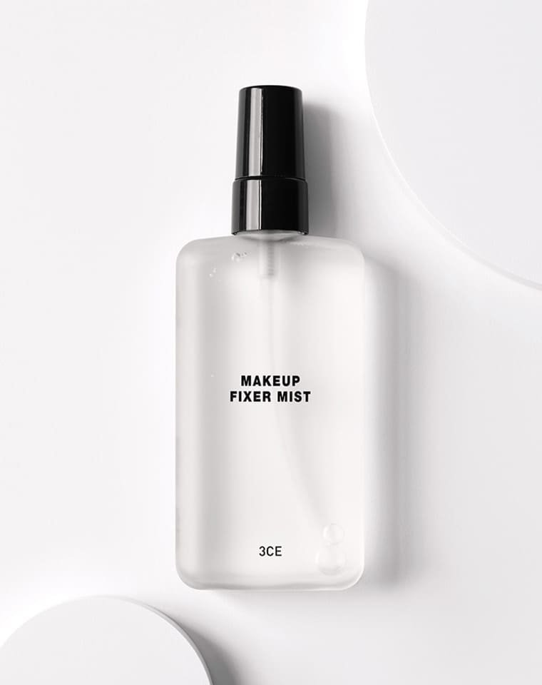 Makeup Fixer Mist Display