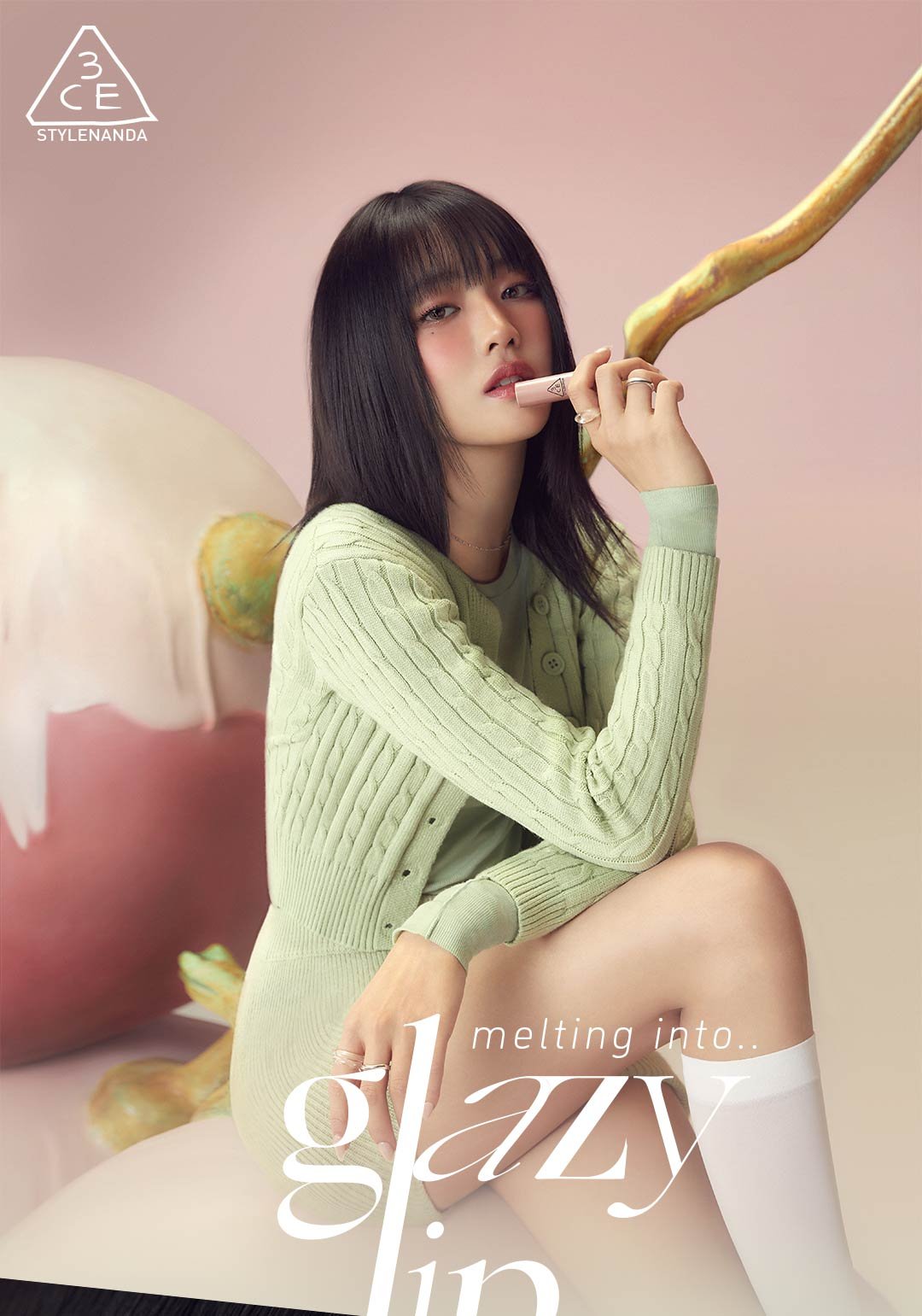 Key model visual of 3CE glazy lip glow
