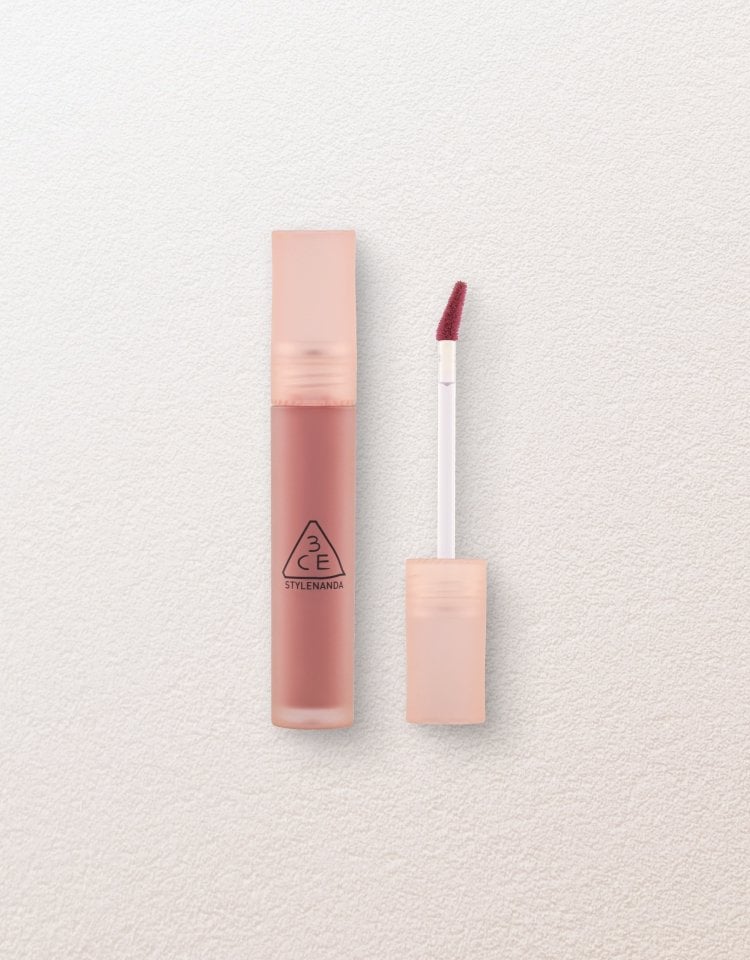 Dear March Packshot