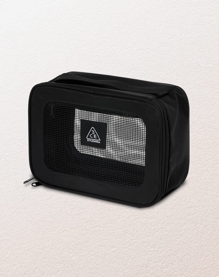 To Go Pouch Black Packshot