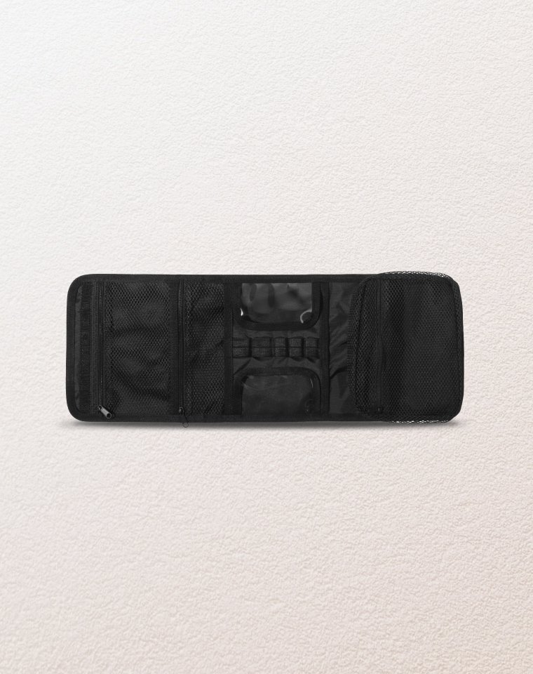 Black packshot 03