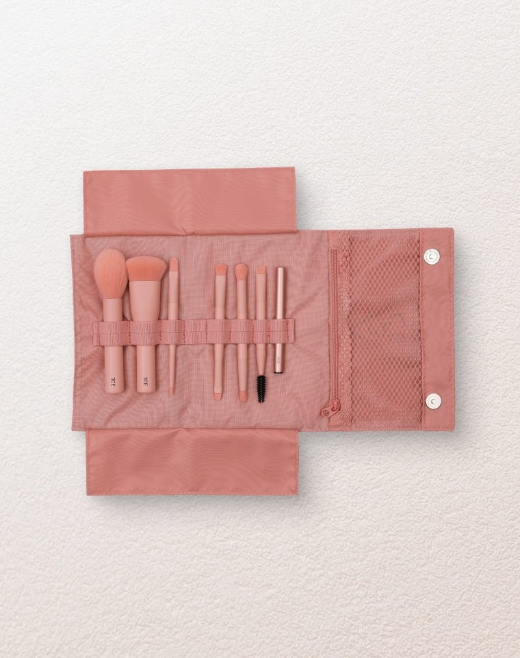 Mini Makeup Brush kit Packshot