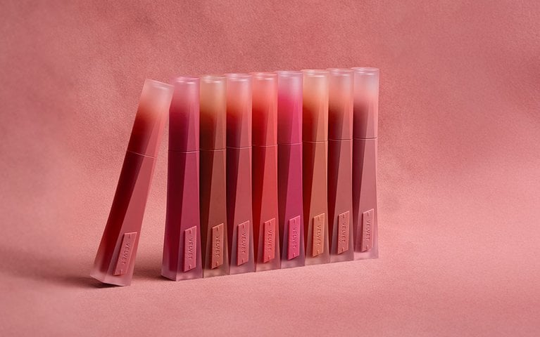 c e lip gloss Catrice Filler Supreme 040 Drama Certified it helps moisturize CeCe PH Lip Stain Flavor