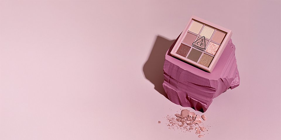 multi eye color palette banner